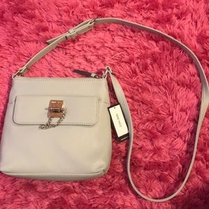 NINE WEST CROSS BODY